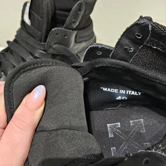 Off-White | 3.0 Off Court High Tops - Picture 6 of 6